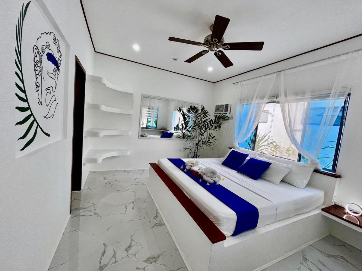 Pawikan Boutique Hotel Moalboal Esterno foto
